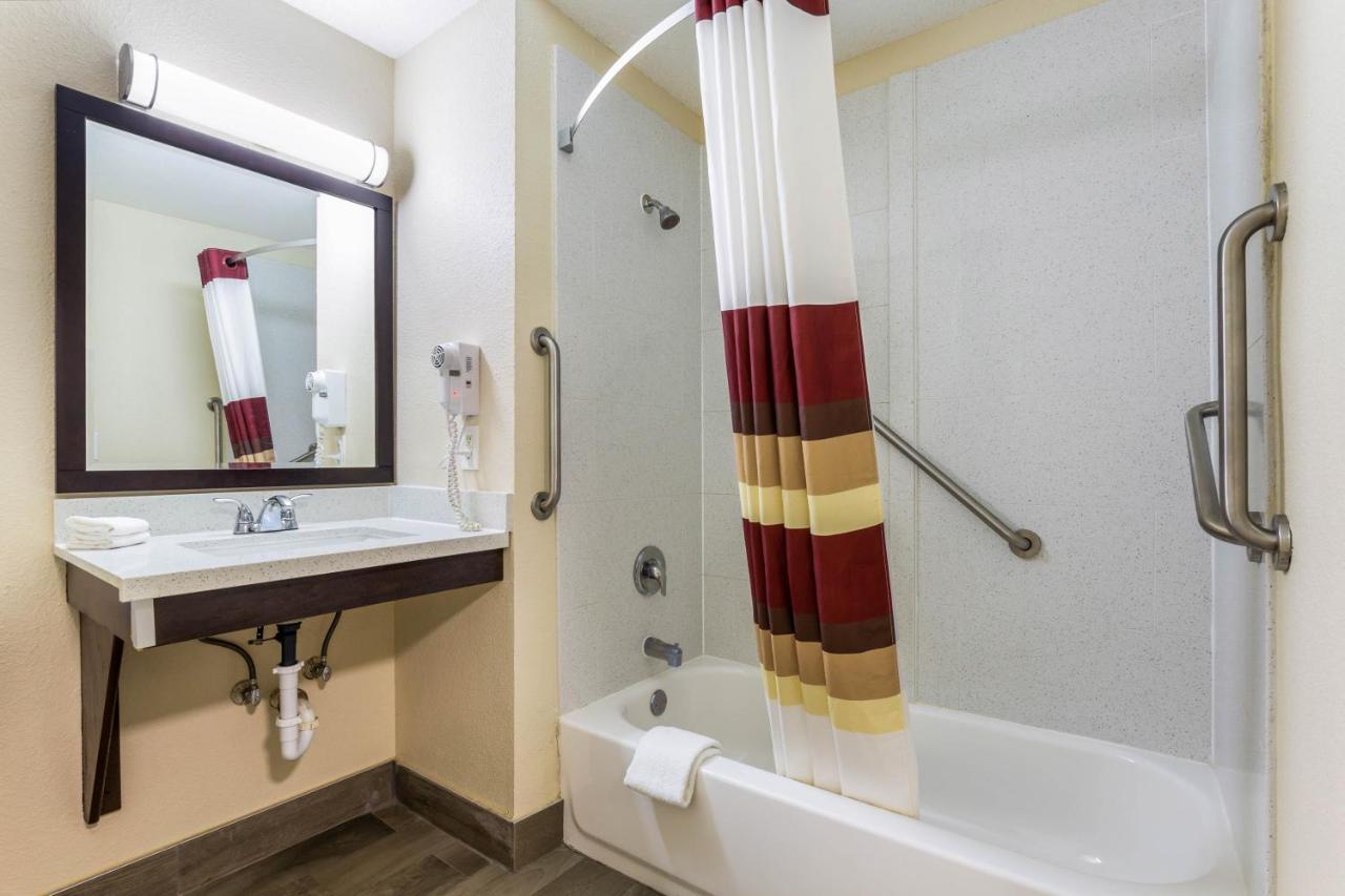 Red Roof Inn Dry Ridge Extérieur photo